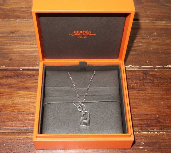 HERMES エルメス シルバー925 カデナ ネックレス / アミュレット ペンダント トップ 南京錠 Tバー ケリー レディース 925