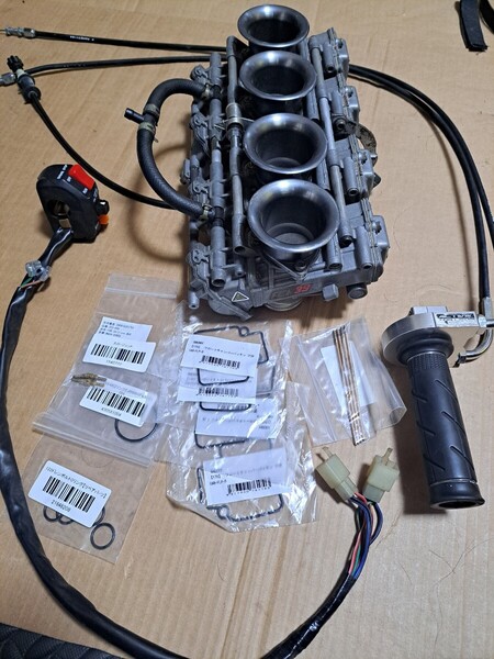 zz-r1100 fcr39 キャブレター active ハイスロ パッキン類 zzr gpz900