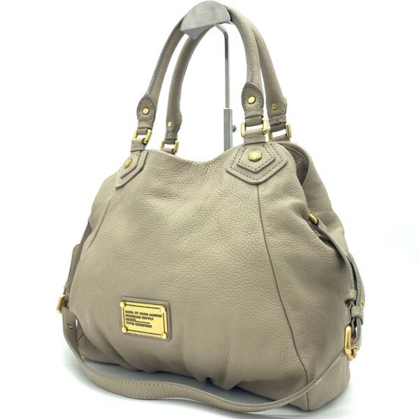 MARC JACOBS レザー 2WAY ハンドバッグ ショルダーバッグ トートバッグ ロゴプレート A4 大容量 ショルダー紐調整可能 グレージュ