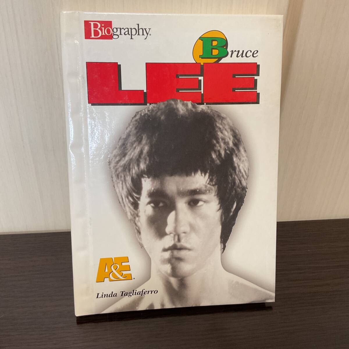 ブルース・リー 武道技術 全4巻セット Yahoo!オークション -「ブルース リー」(趣味、スポーツ、実用