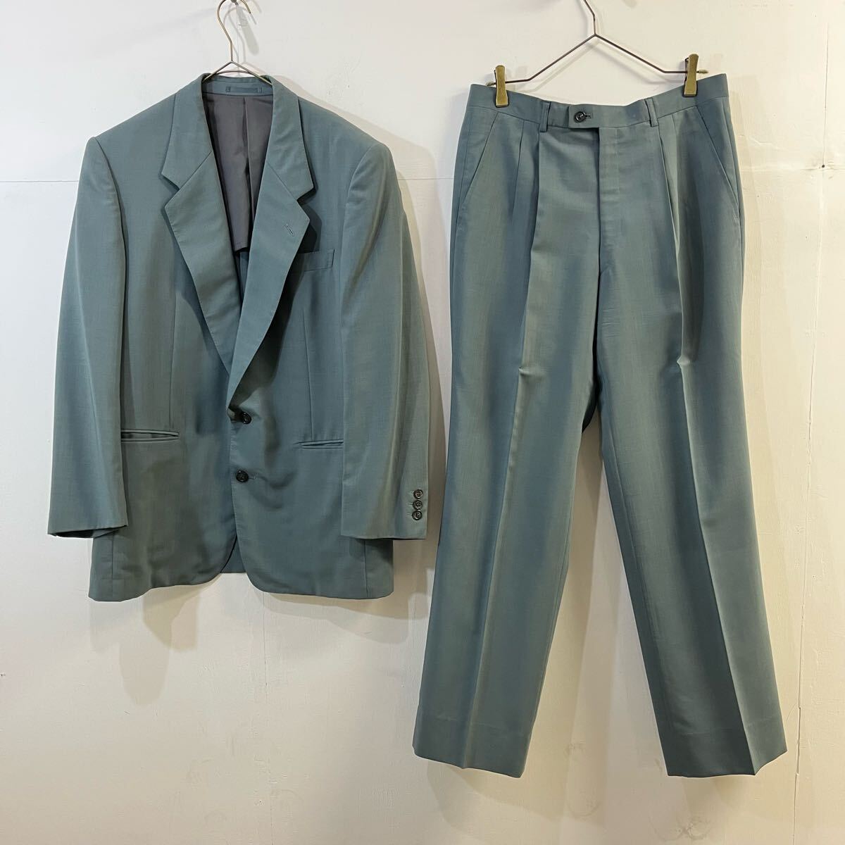 CLASSICO TAPERED】【秋冬】3釦段返りシングルスーツ 2タック