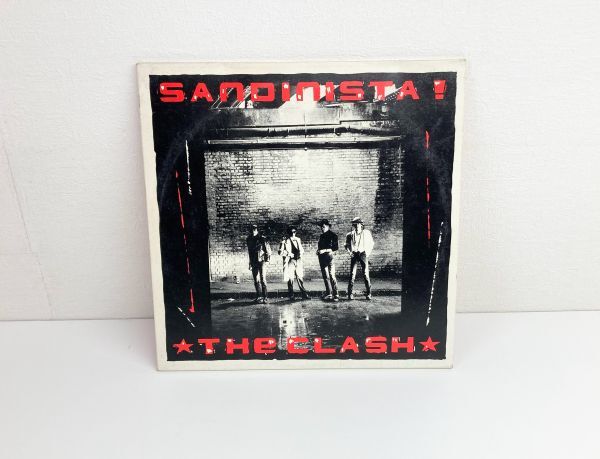 The Clash(ザ・クラッシュ)「Give 'Em Enough Rope(動乱)」LP