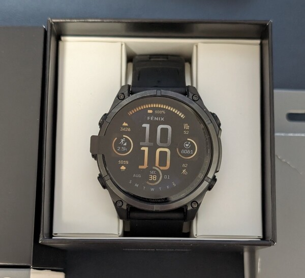 ガーミン GARMIN fenix 8 Sapphire AMOLED 47mm Ti Carbon Gray DLC / Black シリコンバンド GARMIN ガーミン スマートウォッチ fenix