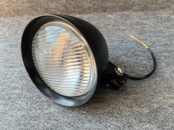 <送料込>訳あり 汎用 155㎜ バイクヘッドライト ブラック (クリアーレンズ) ハロゲン球12V60/55W /6インチ ビンテージ SR400 黒