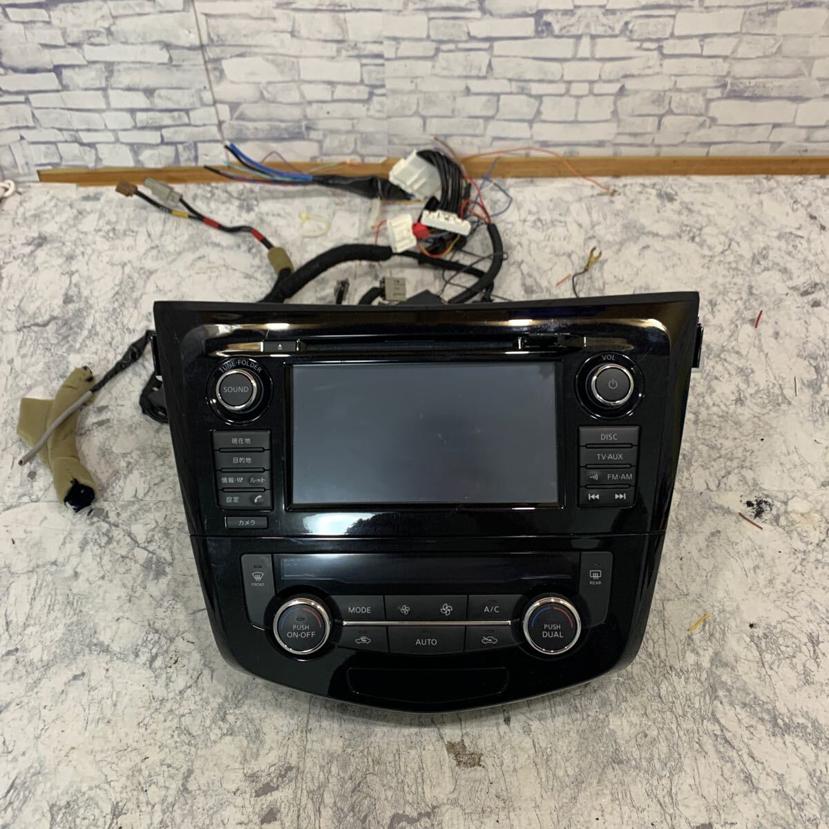 ジャンク品 Nissan NT32エクストレイル純正ナビ Yahoo!オークション -「エクストレイル t32 純正 ナビ」の落札