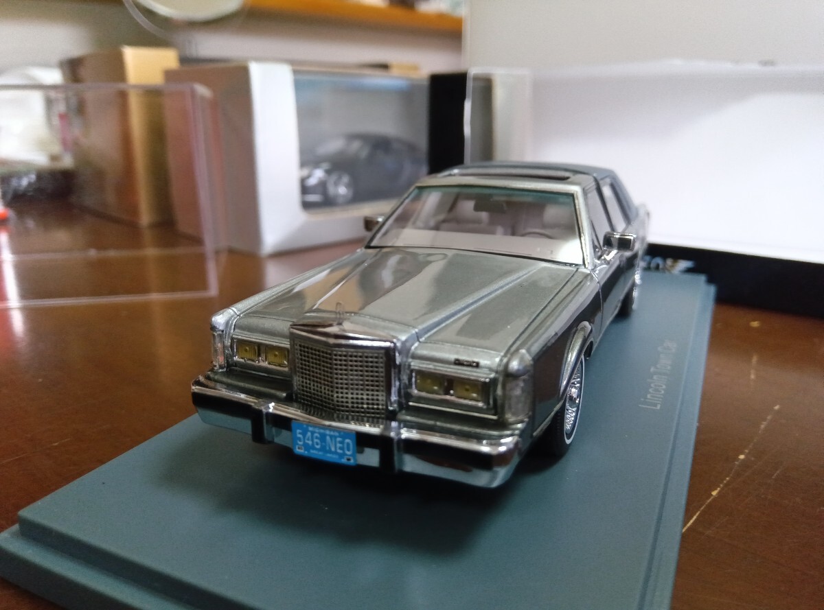1/64 リンカーン　タウンカー　VIP 平成　精密ミニカー　トミカサイズ 90 新品 MK Miniatures 1/64 リンカーン タウンカー 1992 Lincoln