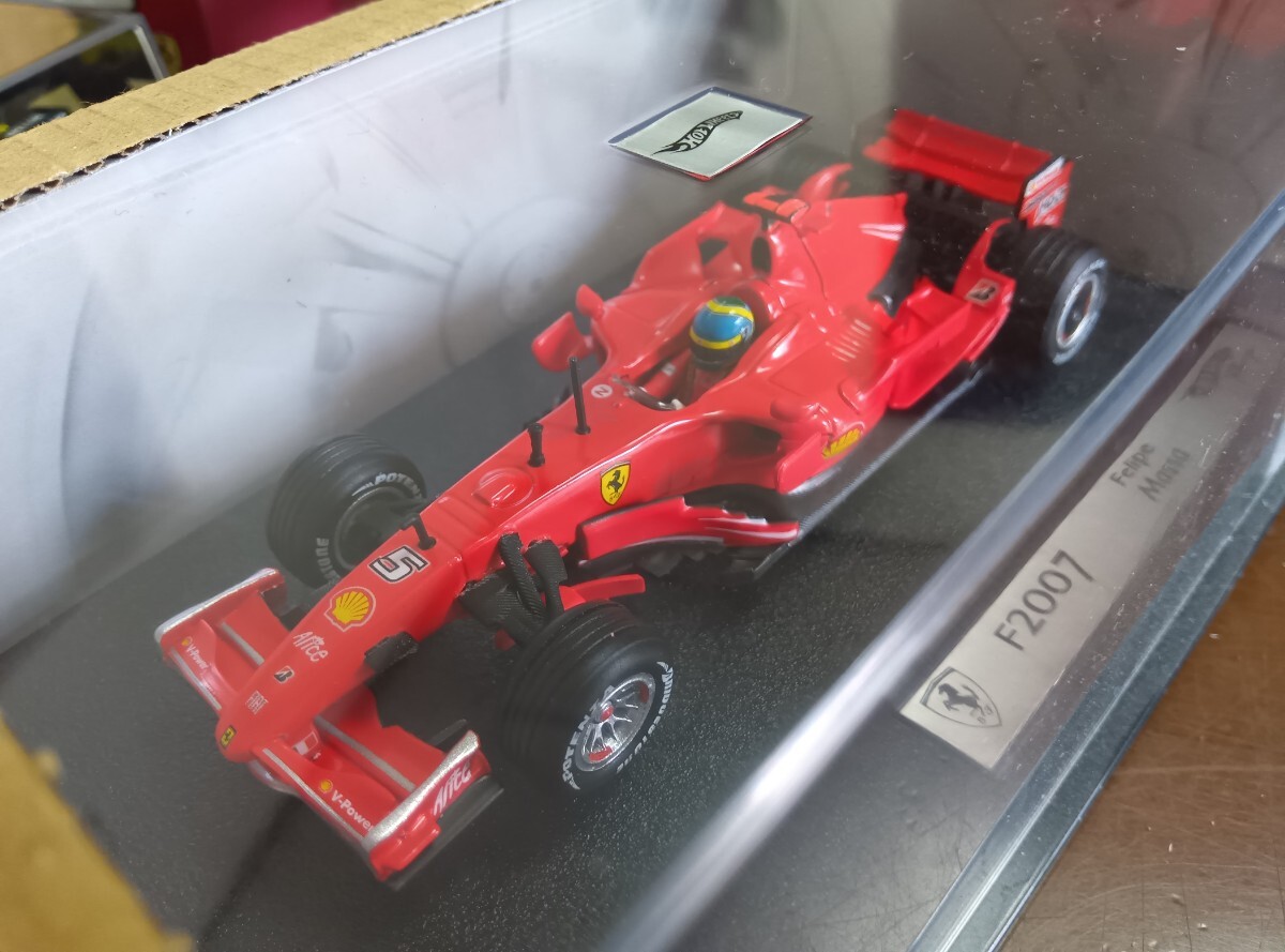 Hot Wheels F2007 フェリペ・マッサ ミニカー Hot Wheels 1/18 F2007 Felipe Massa F1 1/18