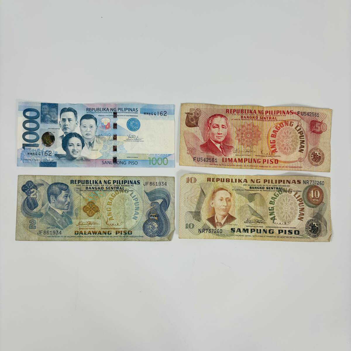 フィリピン紙幣 100ペソ PILIPINAS 100 SANDAANG PISO 未使用