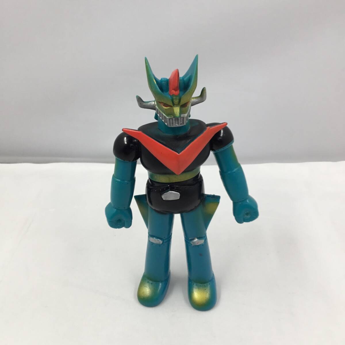 ポピー店頭用ジャンボソフビシリーズに全高約105センチの