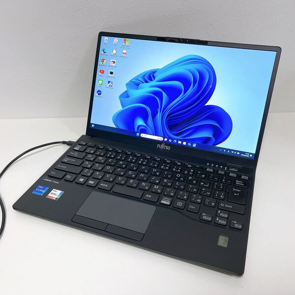 【富士通ノートパソコン】U9311/F Windows11 Core i5 1145G7 メモリ8GB SSD256GB Webカメラ