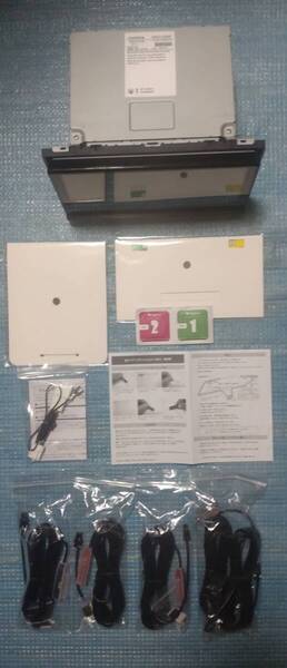 NSZT-Y68T 2024年更新歴有り 9インチトヨタ純正 T-Connectナビ BluetoothAudio SD DVD CD録音 フルセグTV アンテナ付属 9型 即決 69v