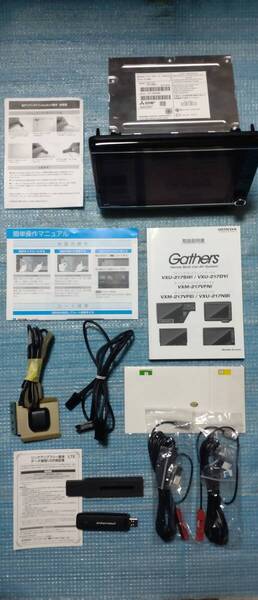 VXU-217NBi 2023年地図 N-BOX(JF3 JF4)N-WGN専用 ホンダ純正 8インチ プレミアムインターナビ DIATONE SOUND フルセグTV DVD SD 8型 620v