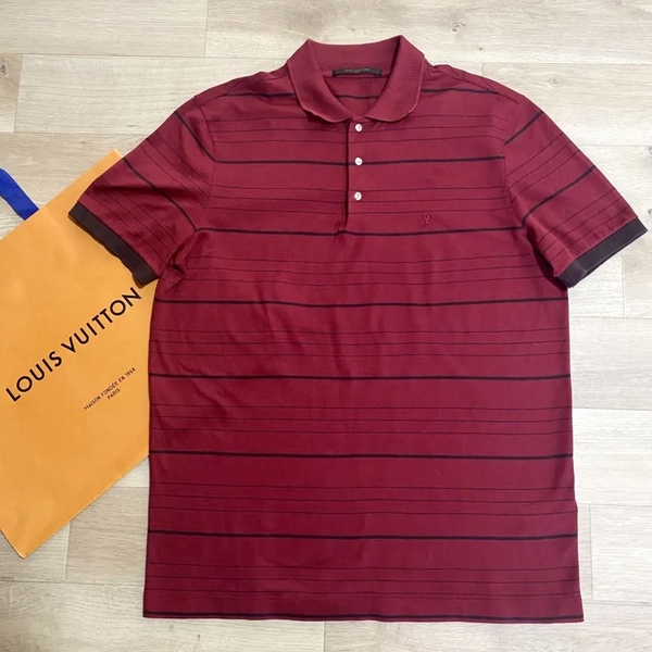【美品】LOUIS VUITTON ルイヴィトン ポロシャツ M ボルドー 赤系 LVロゴ 半袖シャツ カットソー ボーダー メンズ レディース ゴルフにも