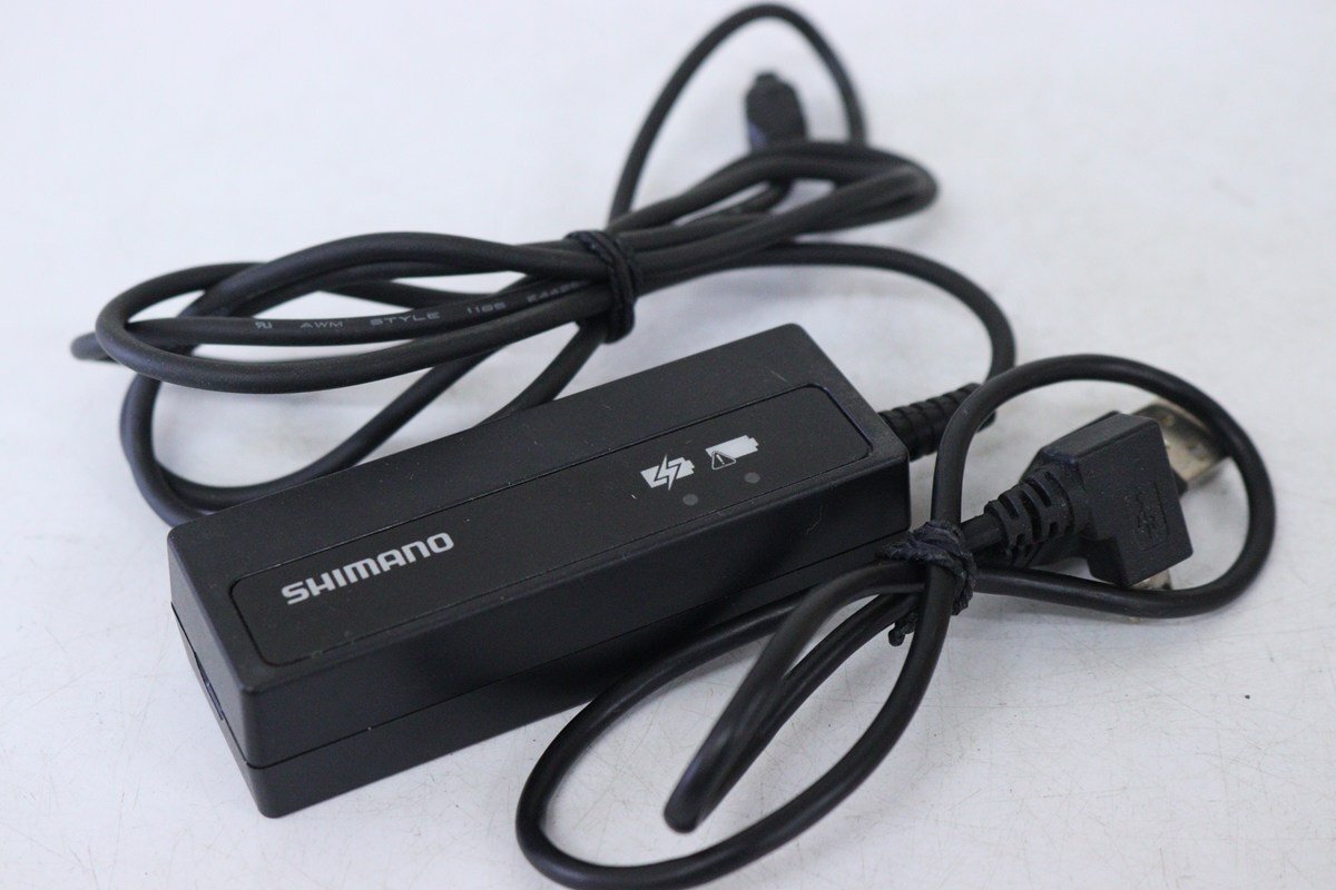 SHIMANO di2用 バッテリーチャージャー Shimano DI2 充電器ユーザーマニュアル: 安全上の注意とモデル番号