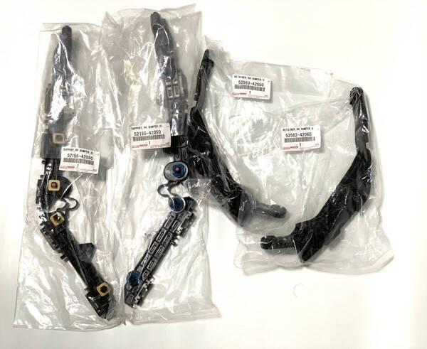 新品未使用 RAV4 MXAA52 AXAH52 左右リアバンパー ブラケット サポート 52156-42050 52155-42050 52562-42050 52562-42060