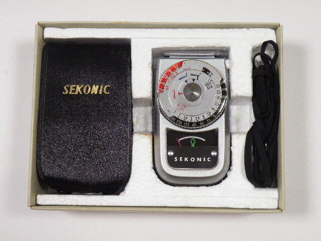 1960〜1961年頃レトロカメラ用セコニックオートリーダー露出計当時物セット品 Yahoo!オークション -「セコニック露出計leader」の落札相場