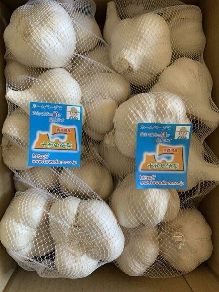 青森県産にんにく 業務用にんにく2キロ Lサイズ にんにく ホワイト六片種にんにく 国産にんにく お徳用 家庭用にんにく 訳あり