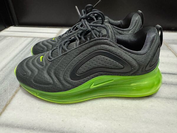 美品◆27CM◆NIKE AIR MAX 720ナイキエアマックスNIKE AIRMAX720・NIKE AIRMAX 720