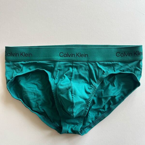 Calvin klein カルバンクライン メンズビキニ L(M) グリーン ビキニブリーフ コットンストレッチ メンズインナー 男性ブリーフ 下着