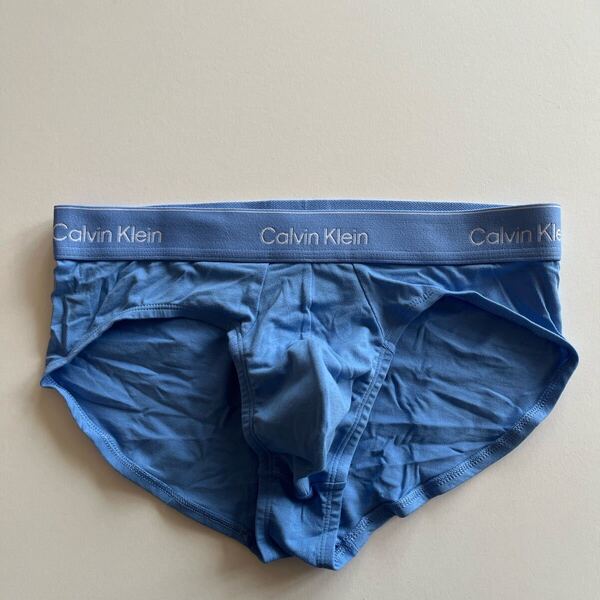 Calvin klein カルバンクライン メンズビキニ L(M) ライトブルー ビキニブリーフ メンズブリーフ コットンストレッチ 男性ブリーフ