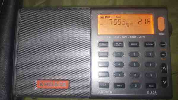XHDATA D-808 短波ラジオ USB/LSB対応