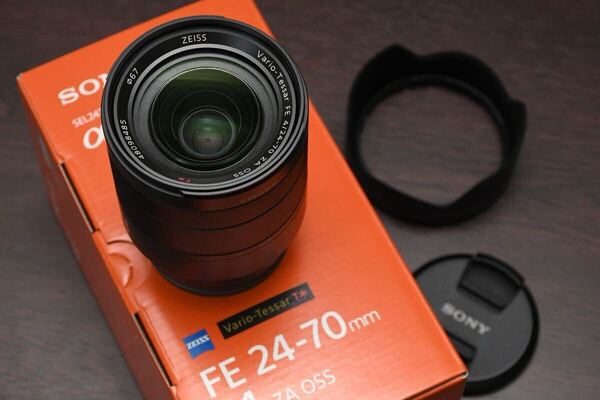ソニー(SONY) Vario-Tessar T* FE 24-70mm F4 ZA OSS SEL2470Z 未使用品