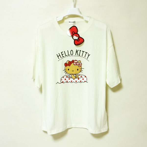 サンリオ ハローキティ レディースLL 半袖 プリント Tシャツ 新品 送料込み