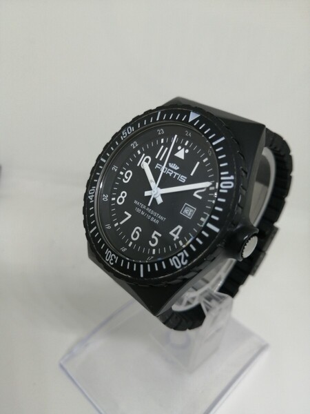 【稼働品】FORTIS フォルティス COLORS 704.10.185.1 メンズクォーツ腕時計BK