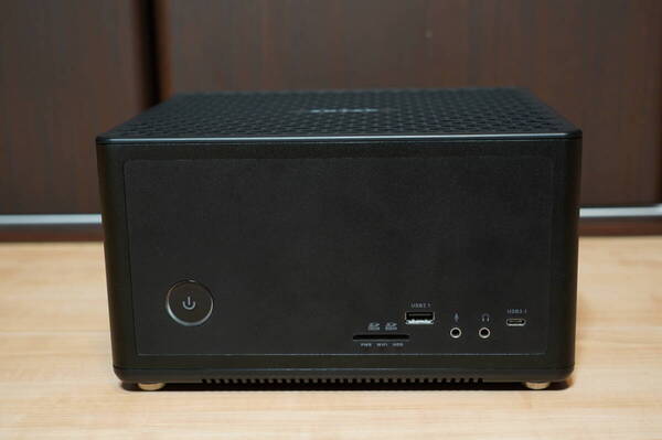 ZOTAC ZBOX-EK71060 (i7-7700HQ/GTX1060-3GB/OSなし) ベアボーンPC + RAM 32GB
