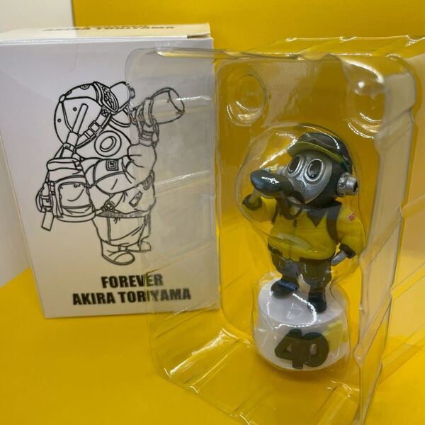 【新品未使用】ドラゴンボール トリヤマロボ 40周年 フィギュア 箱あり イエロー