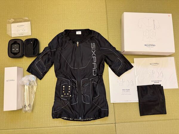 正規品 SIXPAD パワースーツ トップ レディース Mサイズ Powersuit ホームジム シックスパッド エクササイズ EMS 美品 付属品あり
