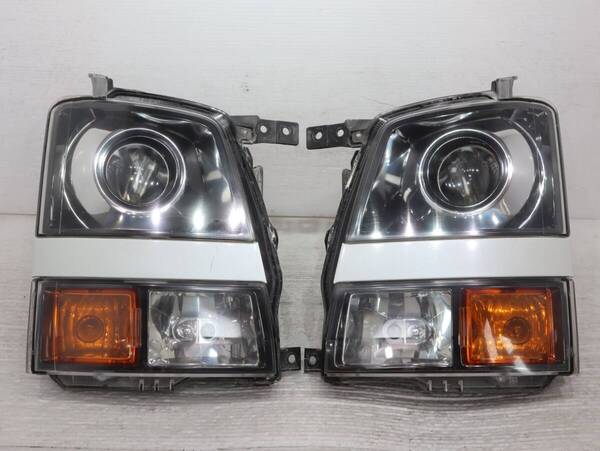 【コーティング済】 RR 迅速発送 HID キセノン 100-59052 管理BR54-8 ワゴンR MH21S MH22S AZワゴン MJ21S MJ22S ヘッドライト 左右