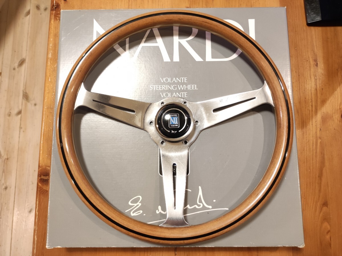 楽天市場】ステアリングボス【UK社外製】 ナルディNARDI/モモ