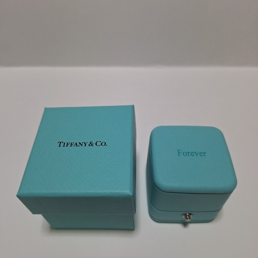 日本製】 Co. & Tiffany 必見】 ティファニー 空箱 ボックス