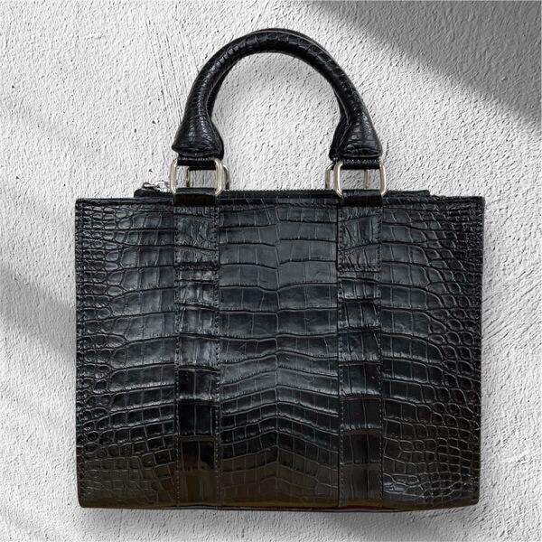 ■革の王様■クロコダイル トートバッグ 2way ショルダー対応 ベルト付き 黒×赤×銀 ビジネス レザー