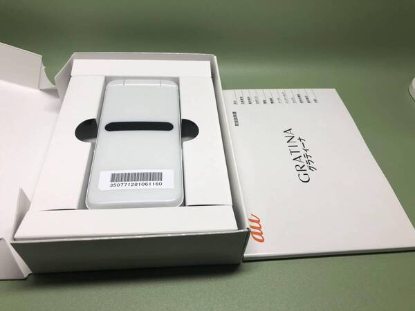 【Simロック解除済み】 au GRATINA KYF42 ホワイト 4G ガラケー ☆未使用☆