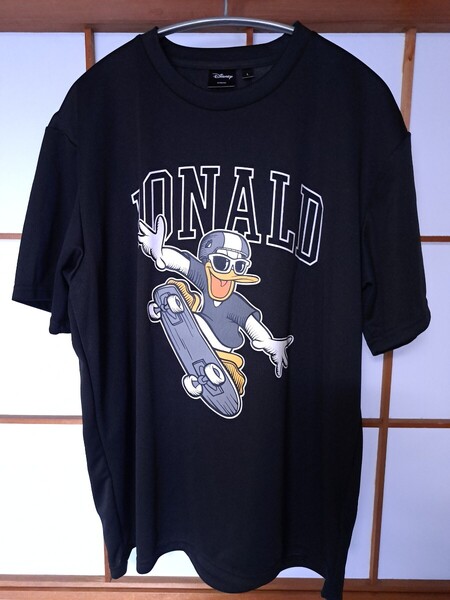 新品 未使用 メンズ ディズニー ドナルドダック L メッシュ半袖Tシャツ 紳士 送料無料 即決 DP2 UV