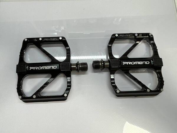 自転車ペダル 軽量 滑り止め フラットペダル アルミ合金 ロードバイク/クロスバイク/mtb