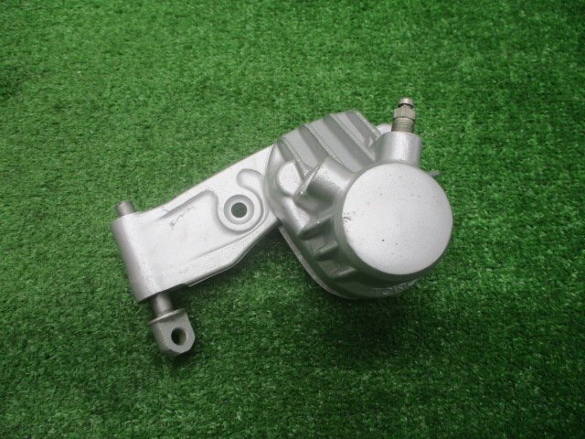 ホンダ CB750 フロントブレーキキャリパー 左右 純正 中古