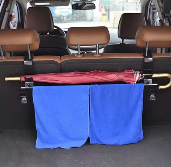【新品】カーシートバックフック2個 リアトランクハンギングフック 傘 収納