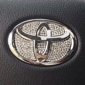 S2TOYOTA★新品★トヨタ ハリアー プラド ヴォクシー プリウス等★純正インナー ステアリング用 ログ エンブレム クリスタル ステッカー