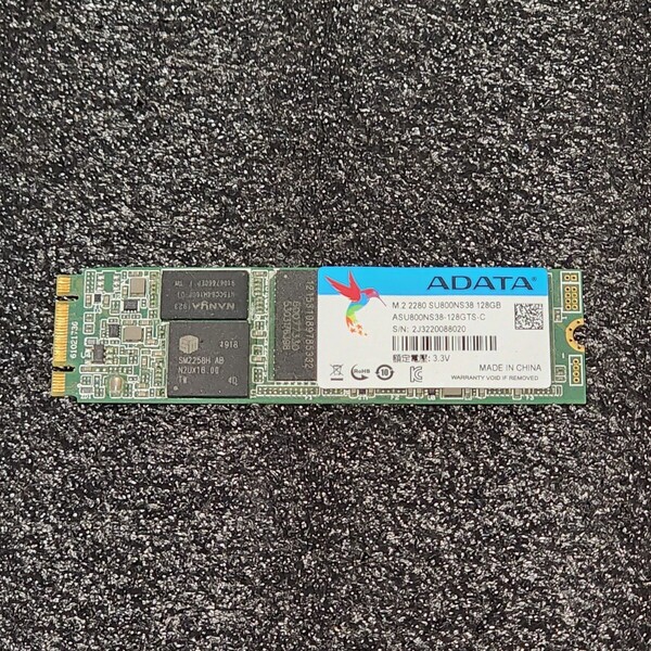 ADATA ASU800NS38-128GTS-S 128GB SATA SSD フォーマット済み PCパーツ M.2 2280 動作確認済み 120GB