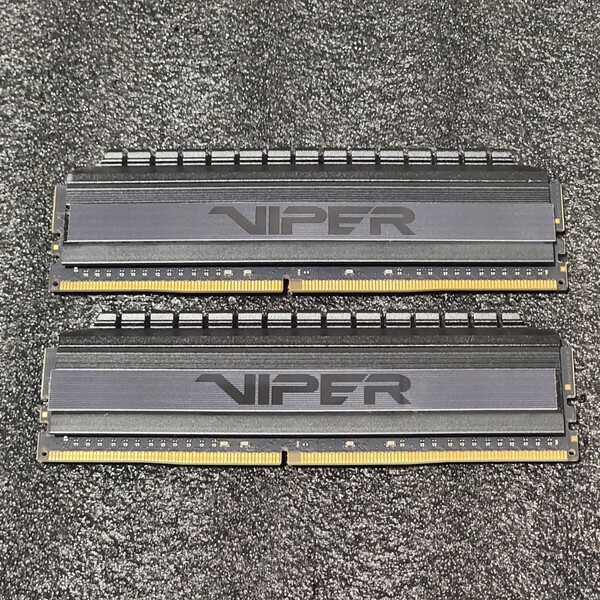 PATRIOT VIPER DDR4-3200MHz 64GB (32GB×2枚キット) PVB464G3200C6K 動作確認済み デスクトップ用 PCメモリ (1)