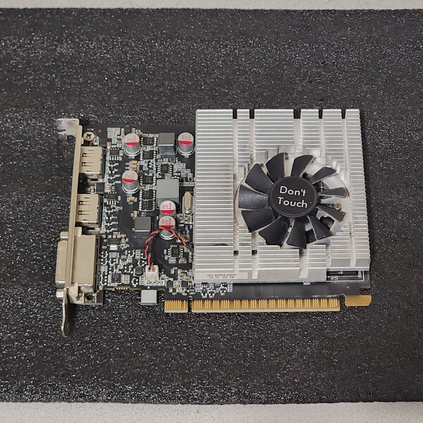 NVIDIA GEFORCE GTX745 2GB DDR3 補助電源不要 動作確認済み PCパーツ グラフィックカード PCIExpress