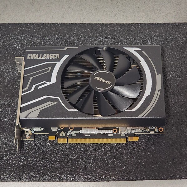 ASRock RADEON RX5500XT Challenger 8GB GDDR6 動作確認済み PCパーツ グラフィックカード PCIExpress