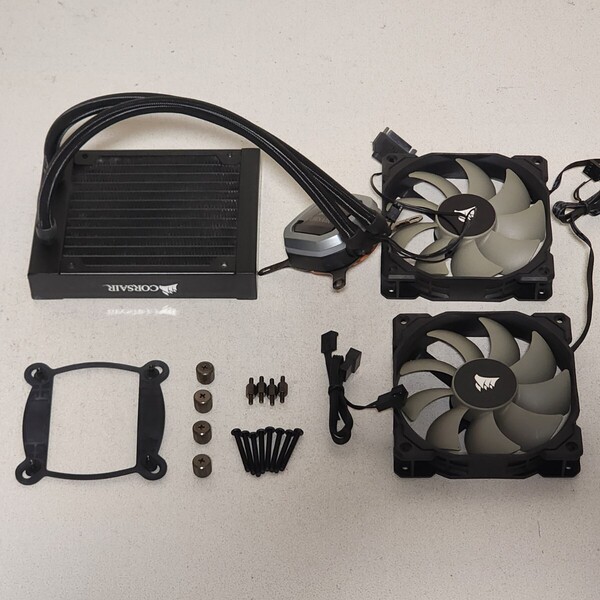 【送料無料】CORSAIR H75 2018(CW-9060035-WW) 120mm 簡易水冷型CPUクーラー デュアルファン LGA115X・1200等対応 PCパーツ