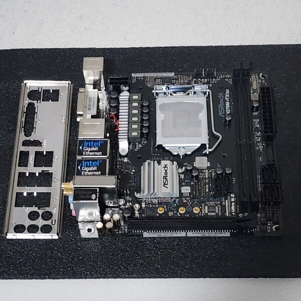 ASRock H270M-ITX/ac IOパネル付属 LGA1151 Mini-ITXマザーボード 第6・7世代CPU対応 最新Bios 動作確認済 PCパーツ (2)