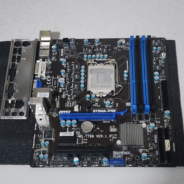 MSI B75MA-P45 IOパネル付属 LGA1155 MicroATXマザーボード 第2・3世代CPU対応 Bios 動作確認済 PCパーツ