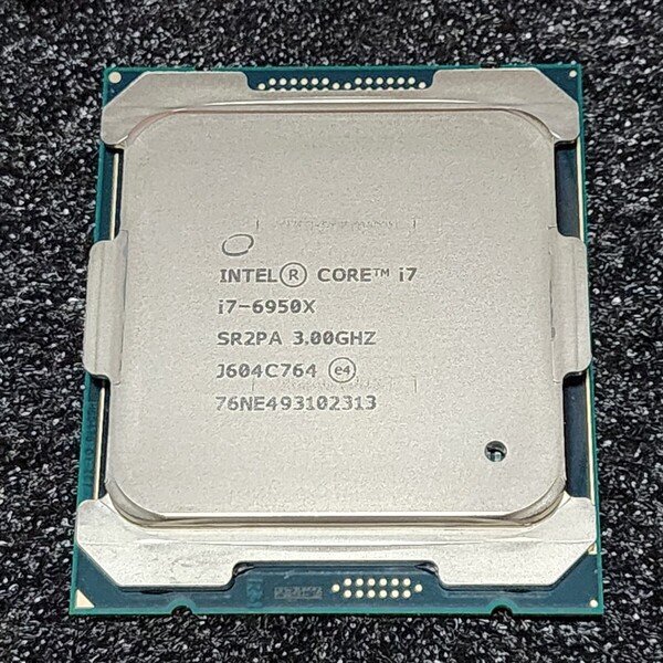 CPU Intel Core i7 6950X 3.0GHz 10コア20スレッド Broadwell-E LGA2011-3 PCパーツ インテル 動作確認済み