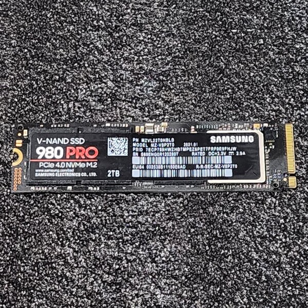 SAMSUNG SSD 980 PRO(MZ-V8P2T0) 2000GB/2TB NVMe SSD PCIe Gen4対応 フォーマット済み PCパーツ M.2 2280 動作確認済み